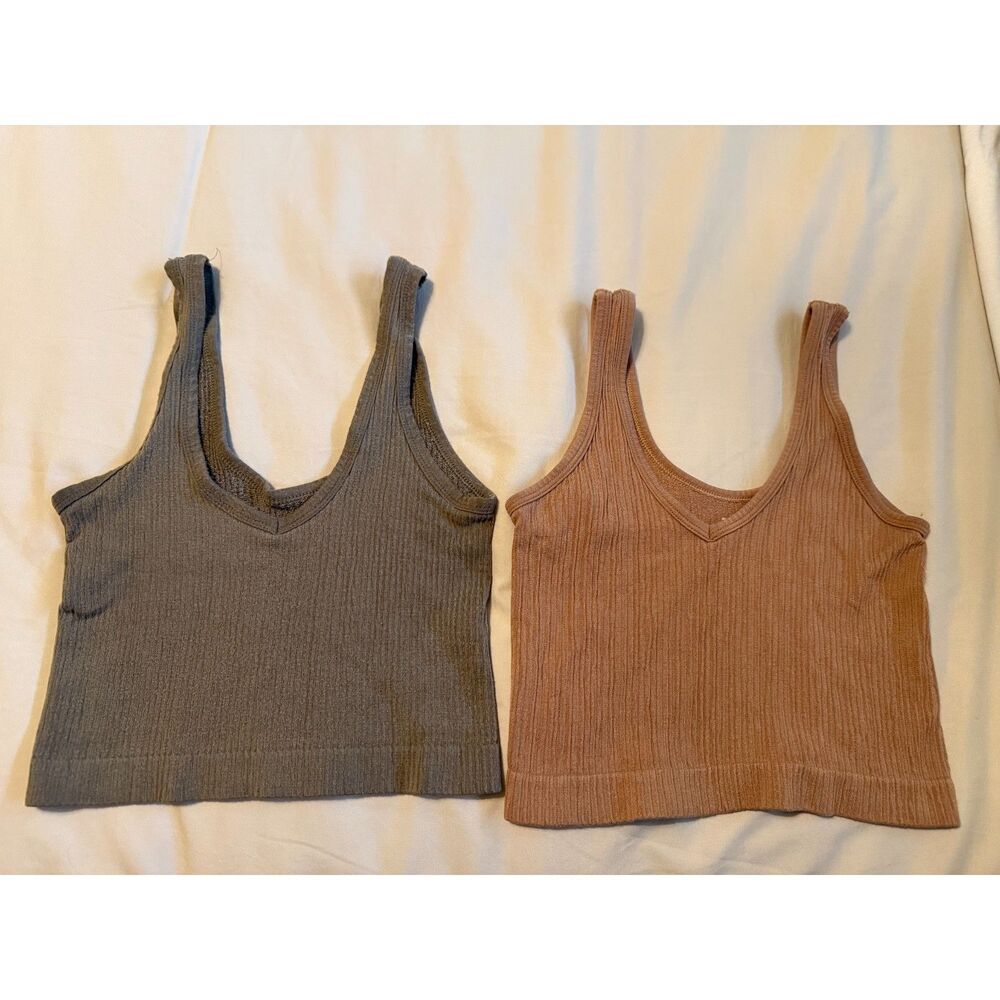 *SET OF 2* UO Out from Under Drew Seamless Tank